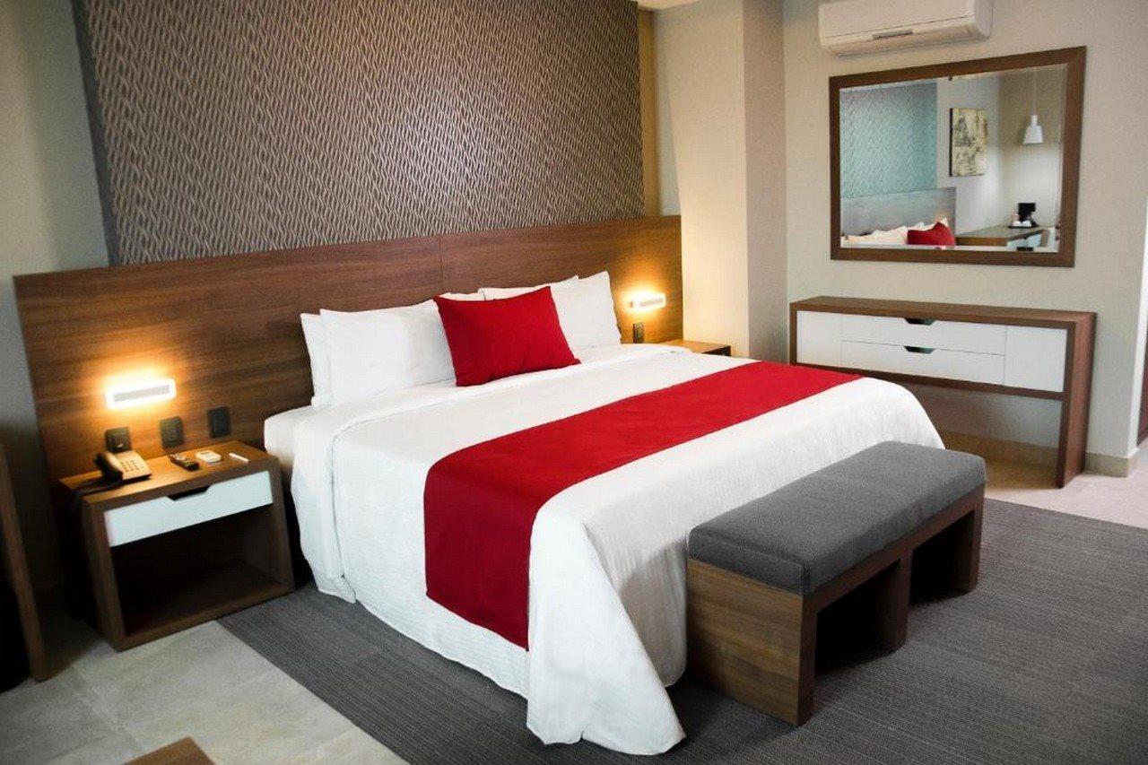 פואבלה Hotel 5 De Mayo מראה חיצוני תמונה