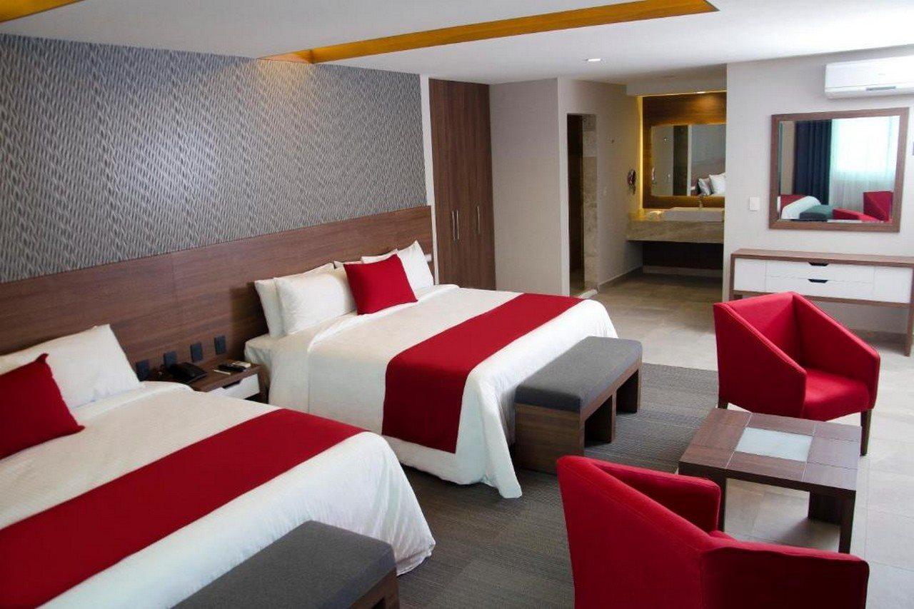 פואבלה Hotel 5 De Mayo מראה חיצוני תמונה