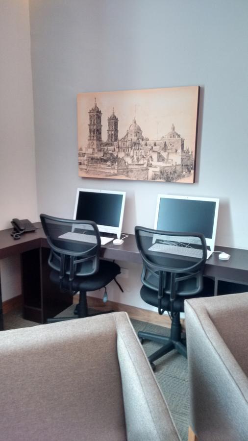 פואבלה Hotel 5 De Mayo מראה חיצוני תמונה