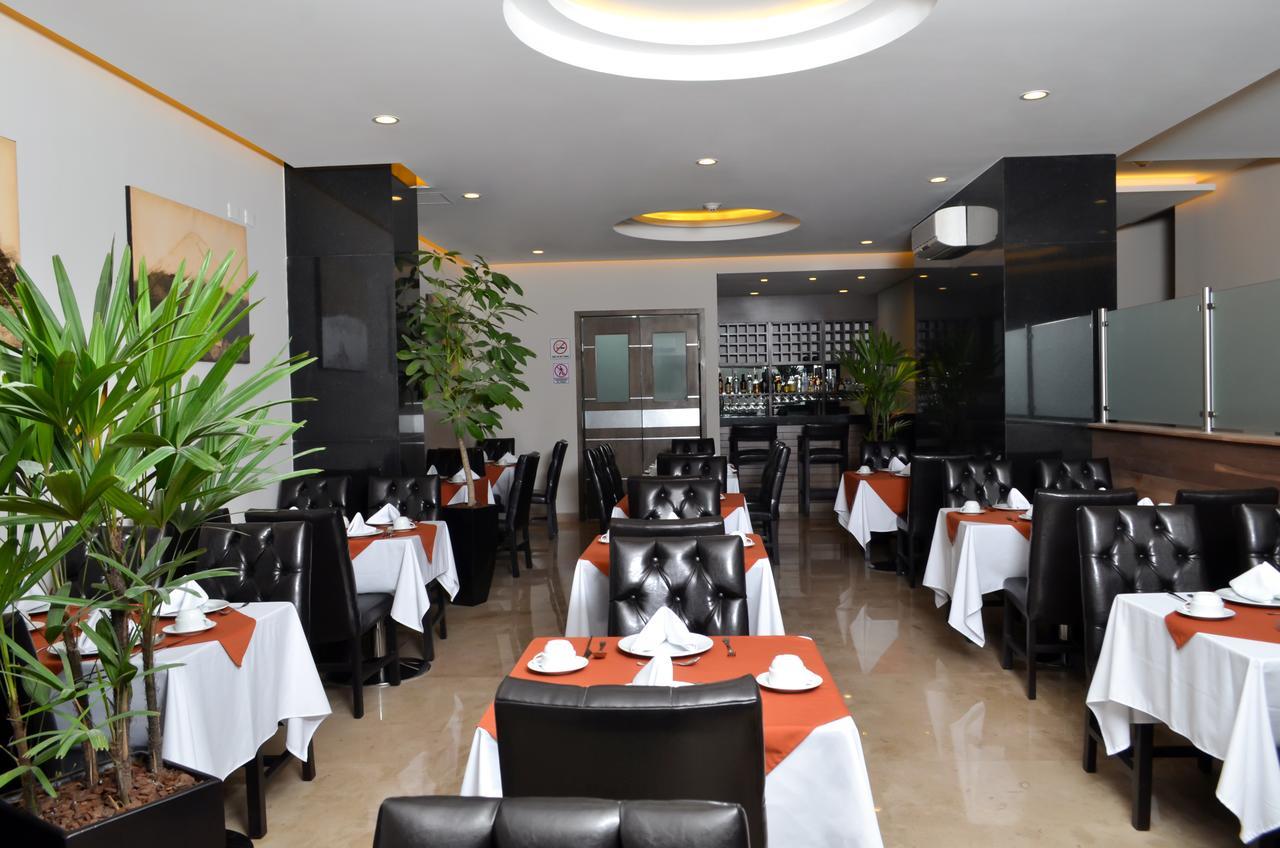 פואבלה Hotel 5 De Mayo מראה חיצוני תמונה